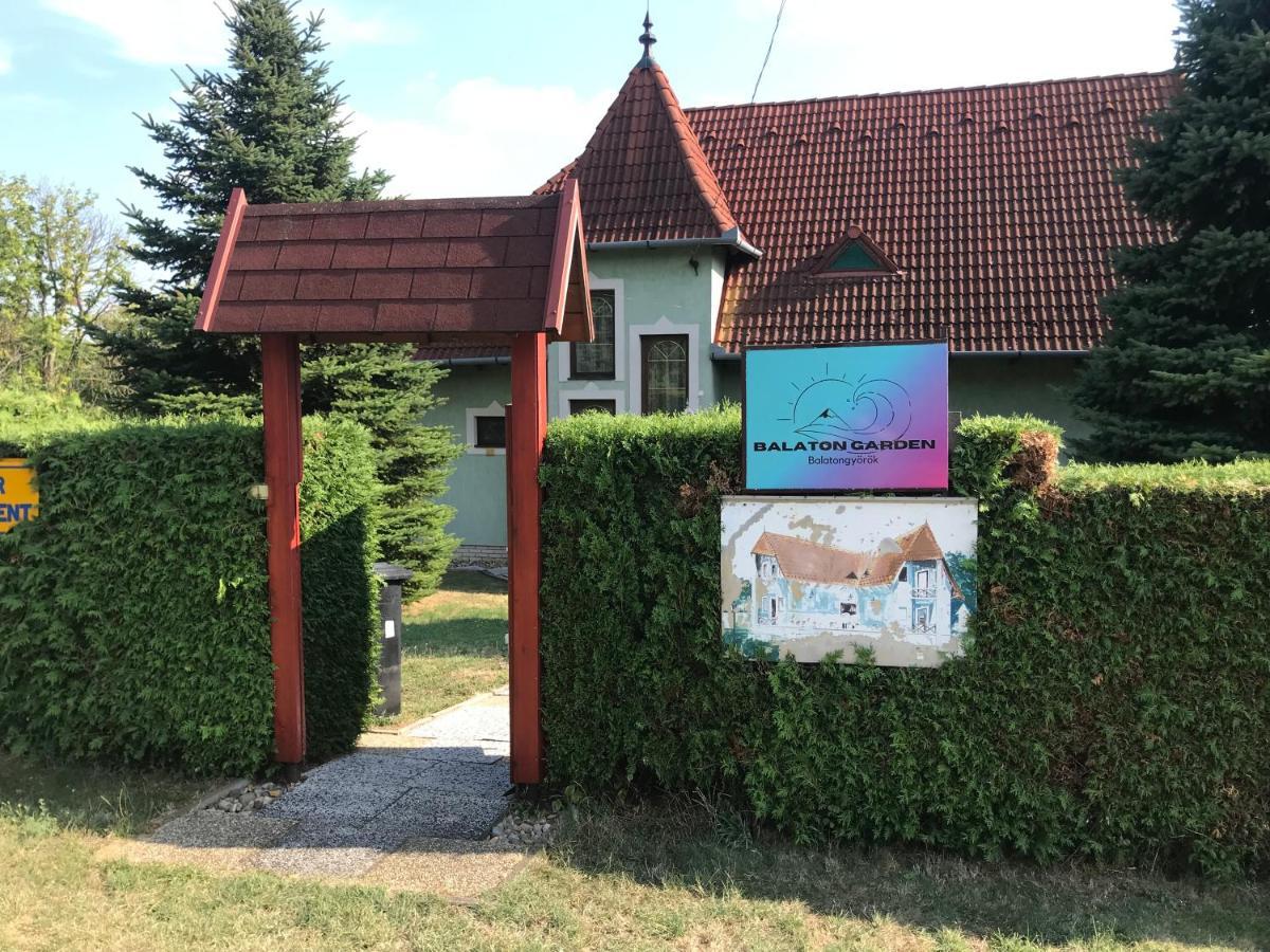Balatongyörök Balaton Garden 아파트 외부 사진