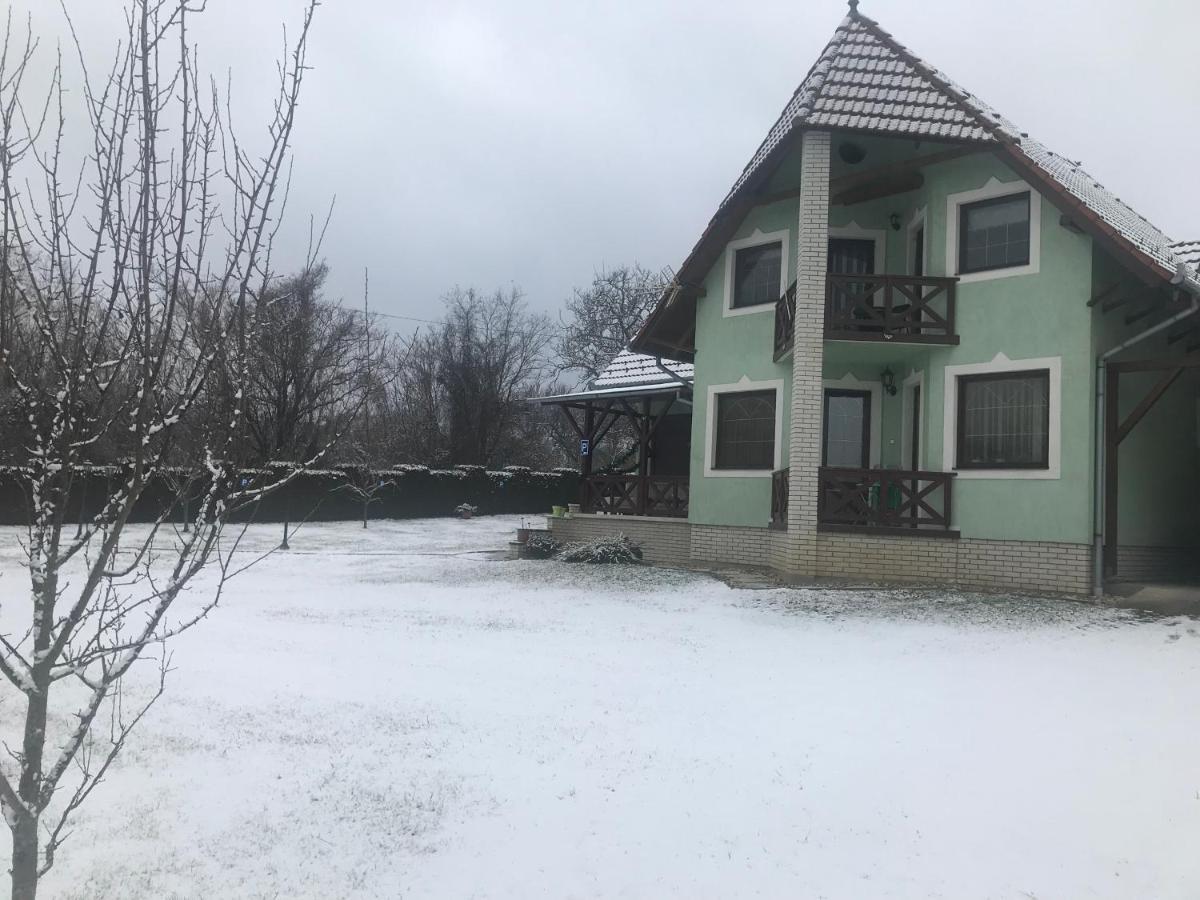 Balatongyörök Balaton Garden 아파트 외부 사진