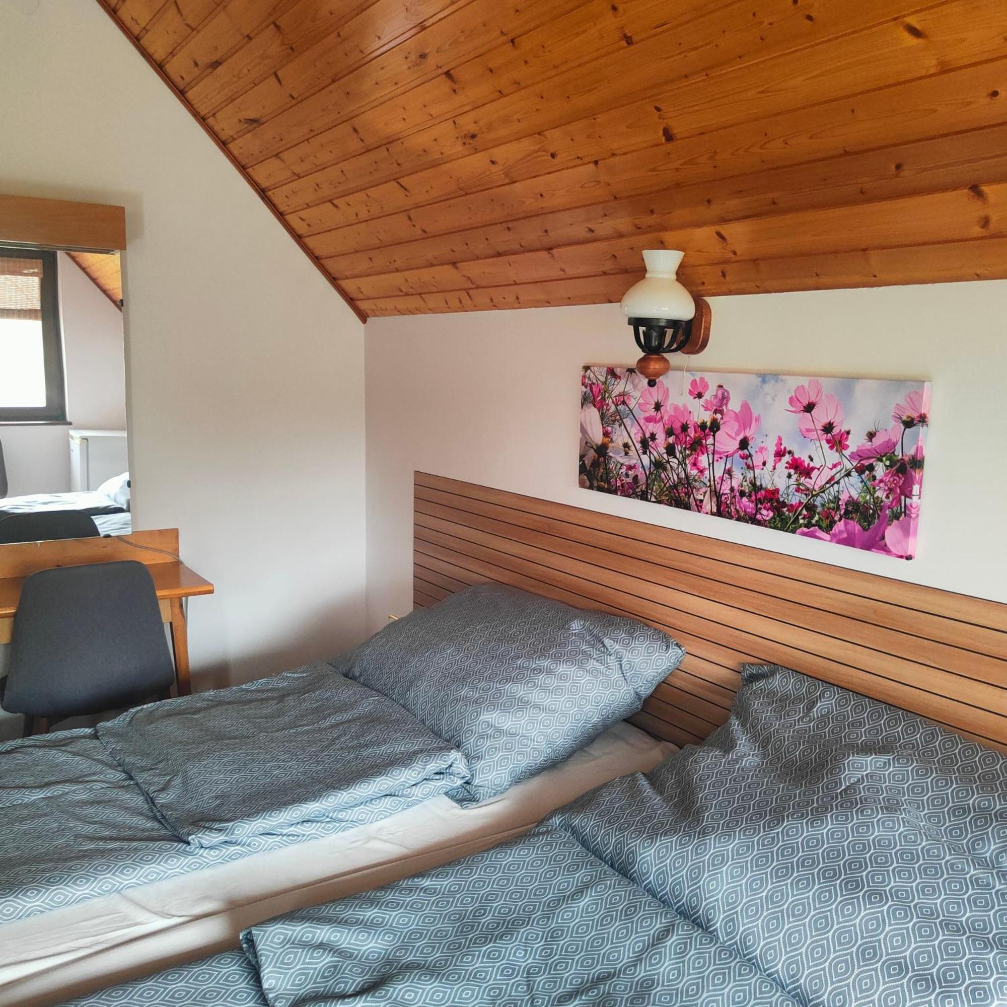 Balatongyörök Balaton Garden 아파트 외부 사진