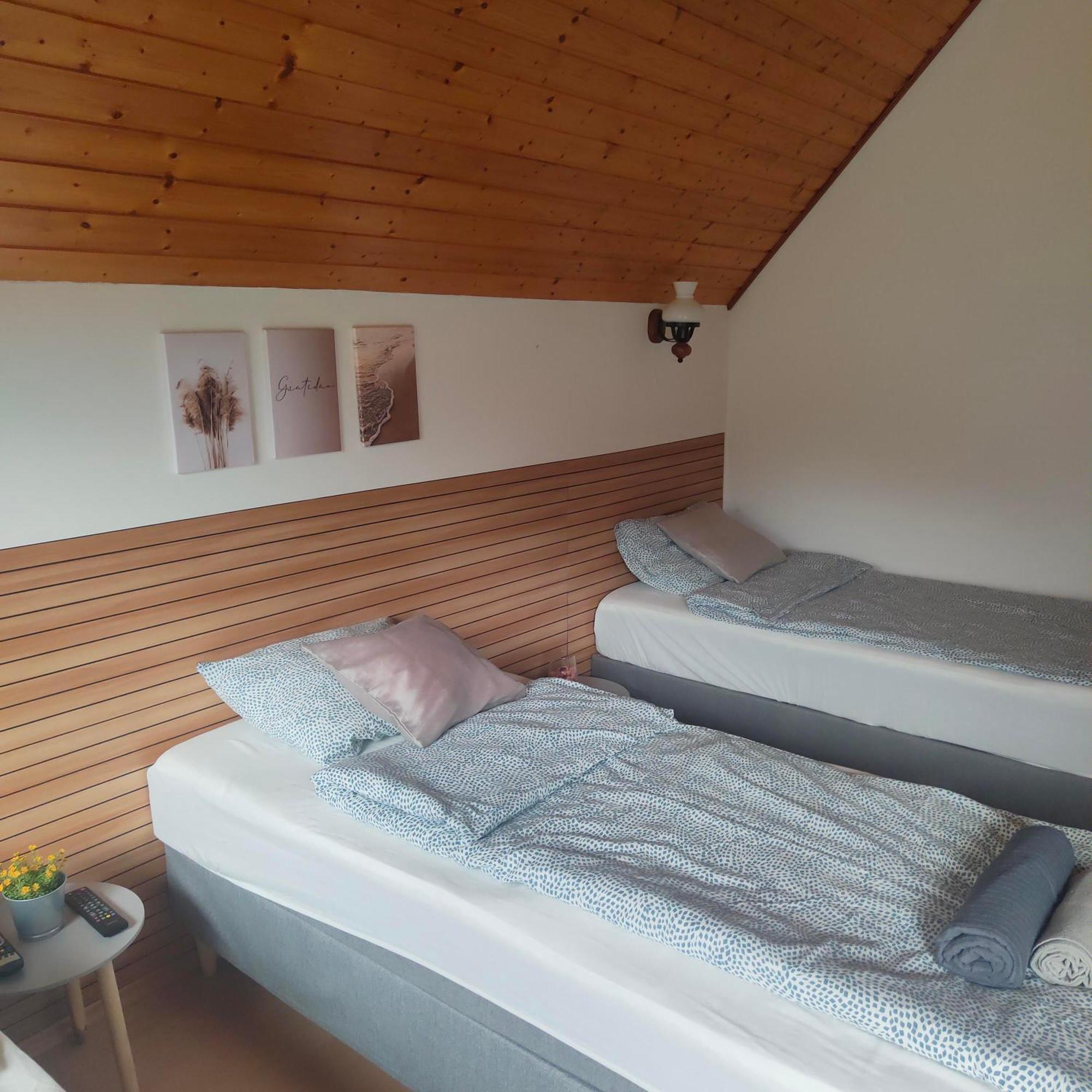 Balatongyörök Balaton Garden 아파트 외부 사진