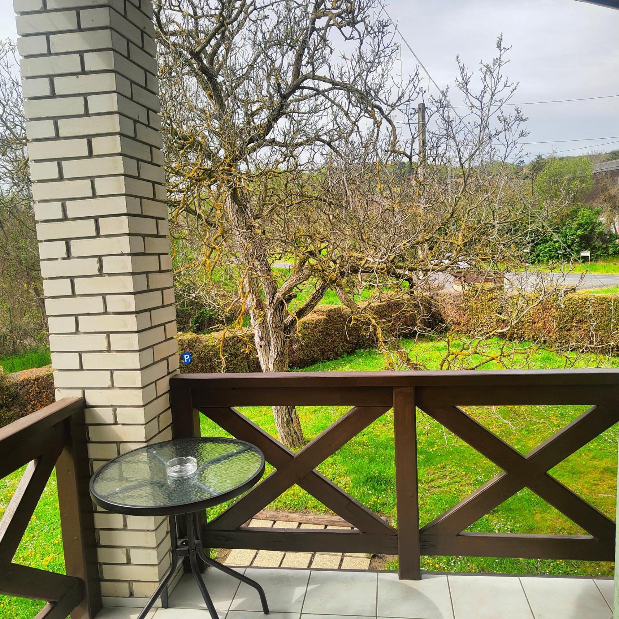 Balatongyörök Balaton Garden 아파트 외부 사진